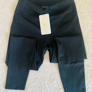 FABLETICS LEGGINGS